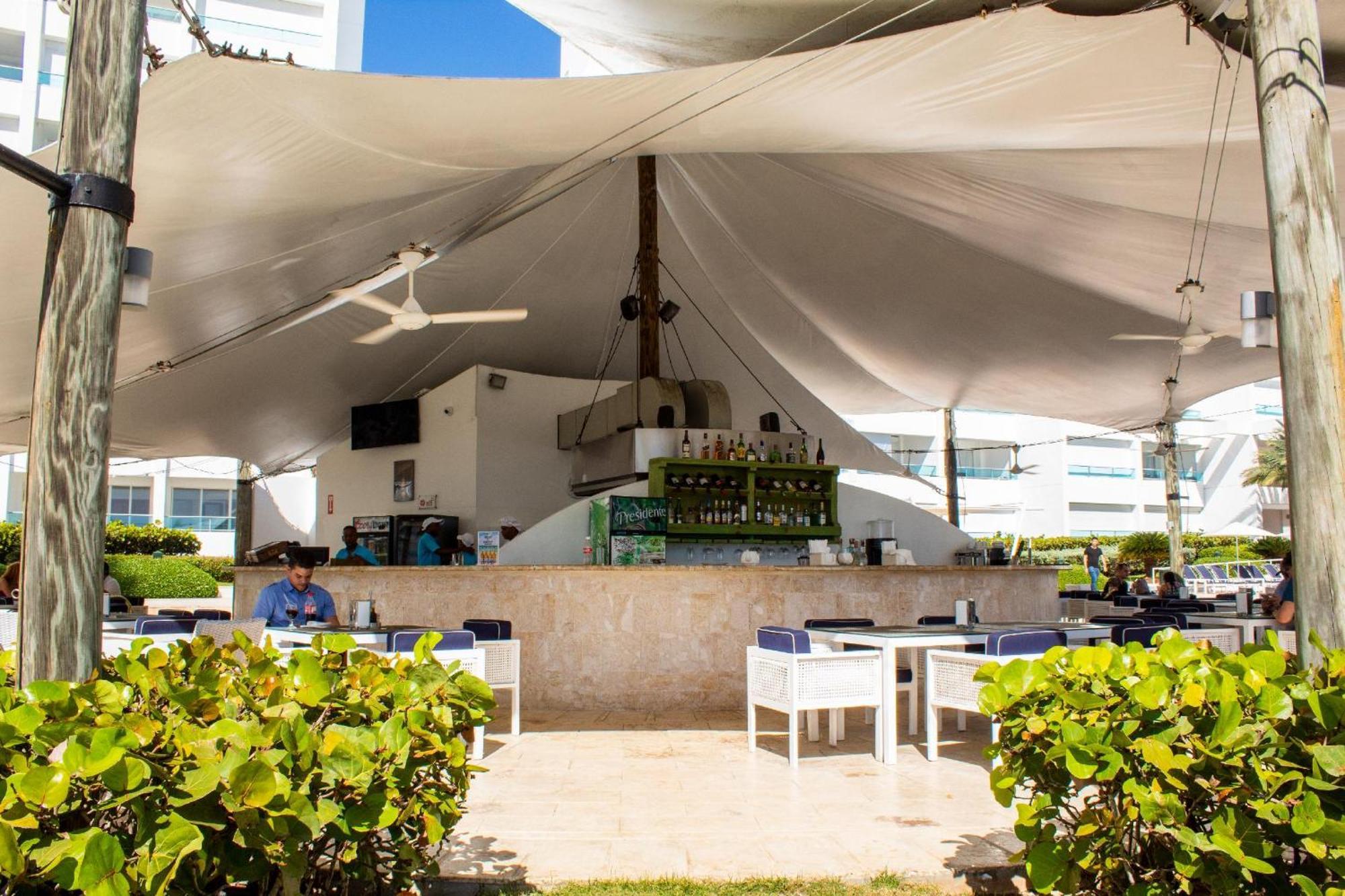 Marbella Juan Dolio Beachfront المظهر الخارجي الصورة